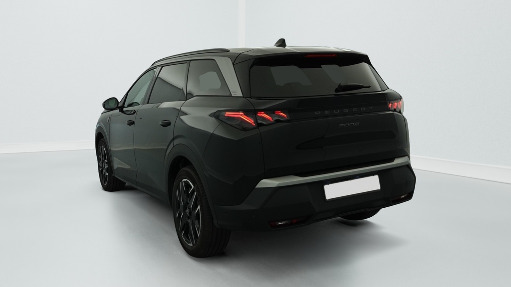 Peugeot 5008 HYBRID 145CH E-DCS6 GT