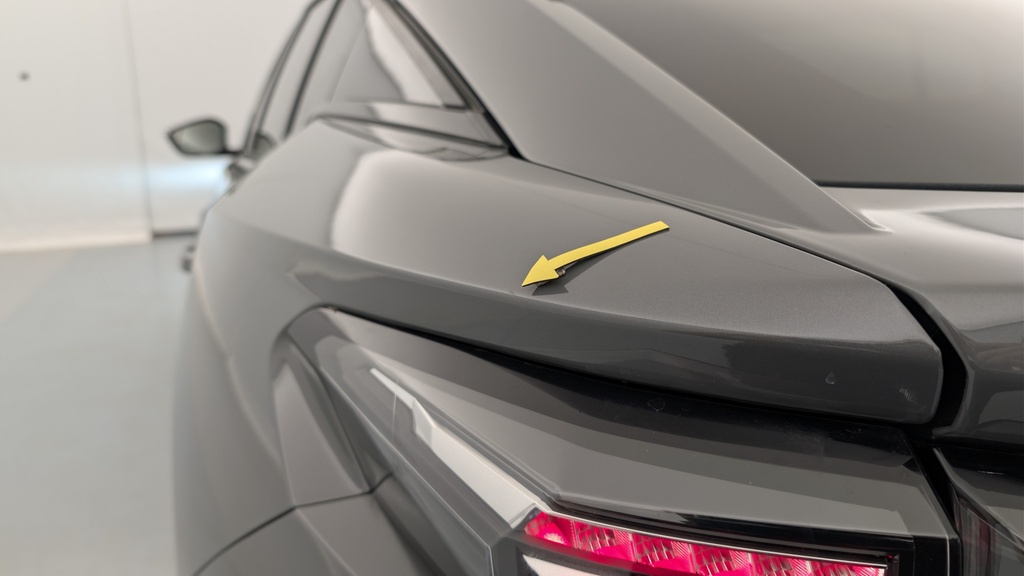 Peugeot 408 Hybrid 145 e-DCS6 Allure