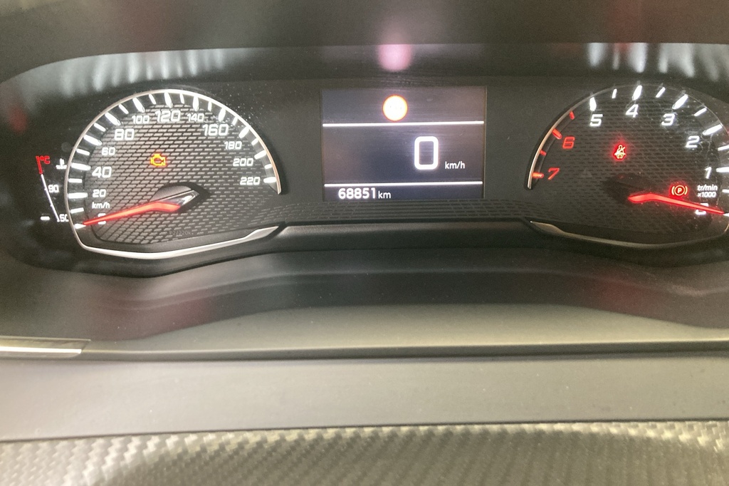 Peugeot 2008 PureTech 100 S&S BVM6 Allure