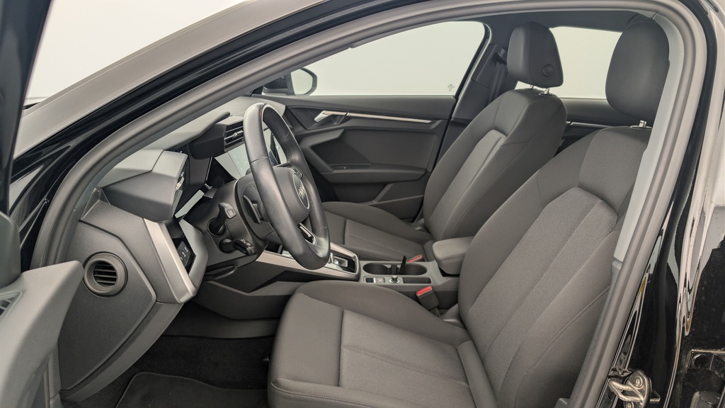 Audi A3 SPORTBACK 40 TFSIE 204 S TRONIC 6 BUSINESS LINE