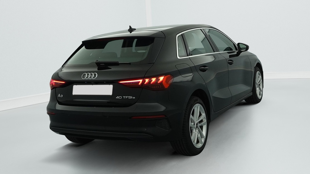 Audi A3 SPORTBACK 40 TFSIE 204 S TRONIC 6 BUSINESS LINE
