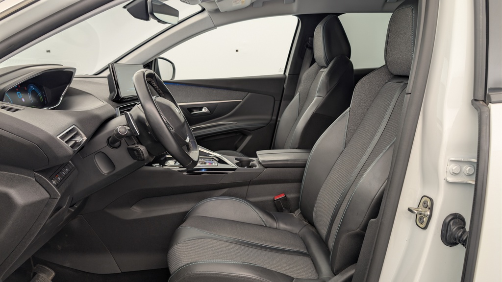 Peugeot 3008 HYBRID 225 E-EAT8 ALLURE PACK