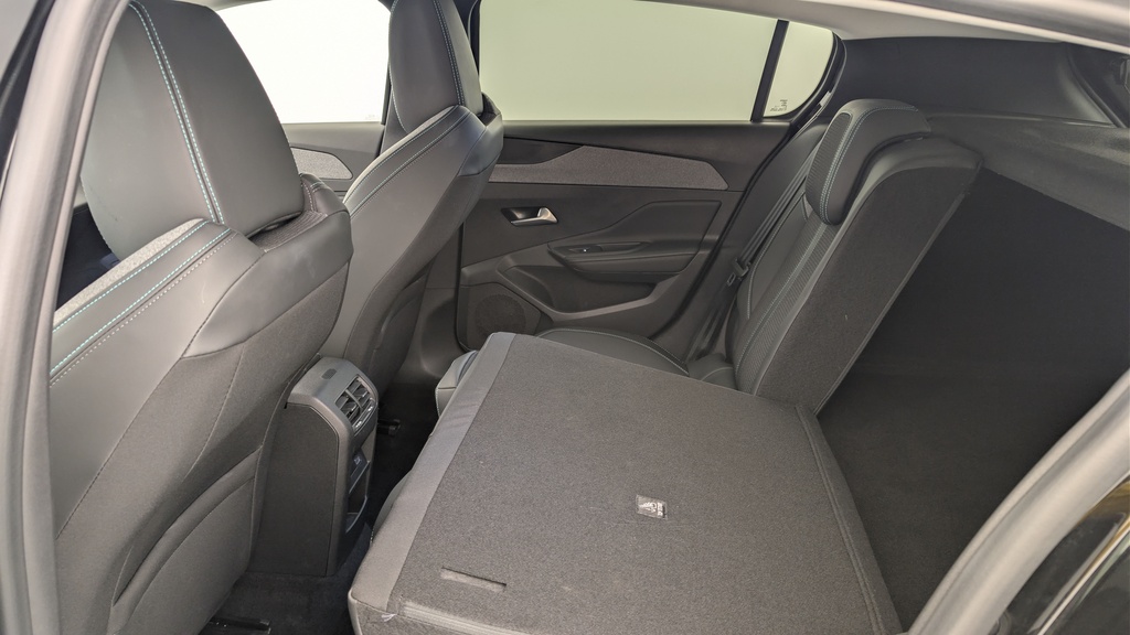 Peugeot 308 Hybrid 145 e-DCS6 Allure