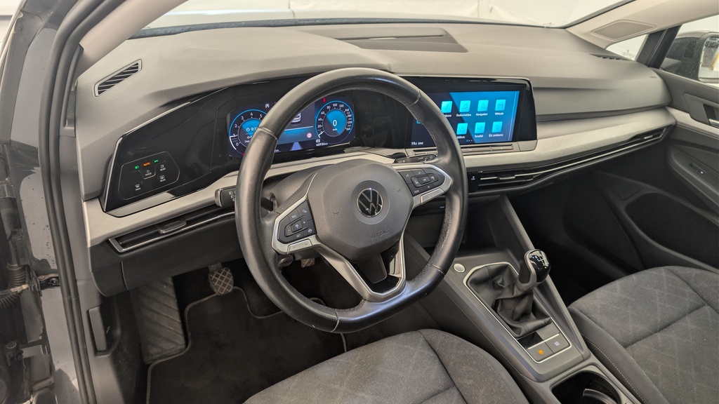 Volkswagen GOLF 8 1.0 TSI OPF 110 BVM6 LIFE