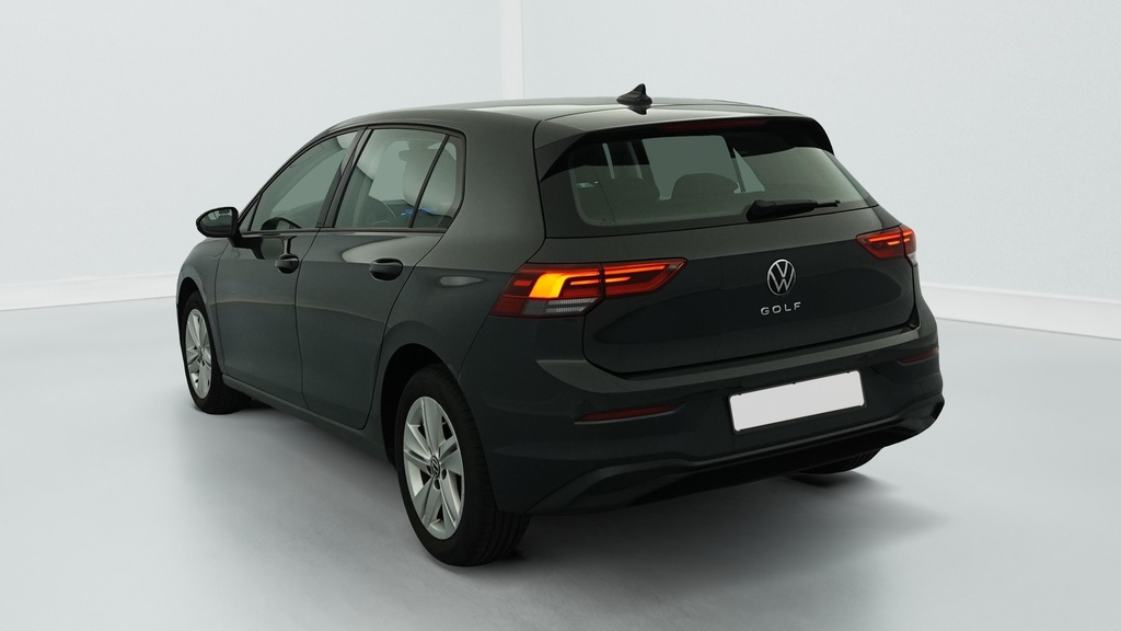 Volkswagen GOLF 8 1.0 TSI OPF 110 BVM6 LIFE