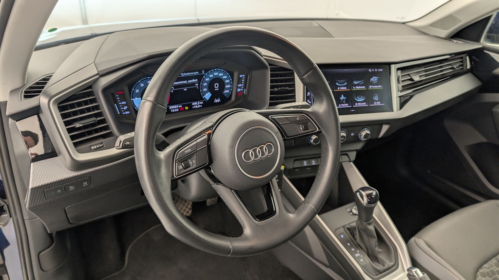 Audi A1 Sportback 25 TFSI 95 CH S TRONIC 7 ADVANCED 2