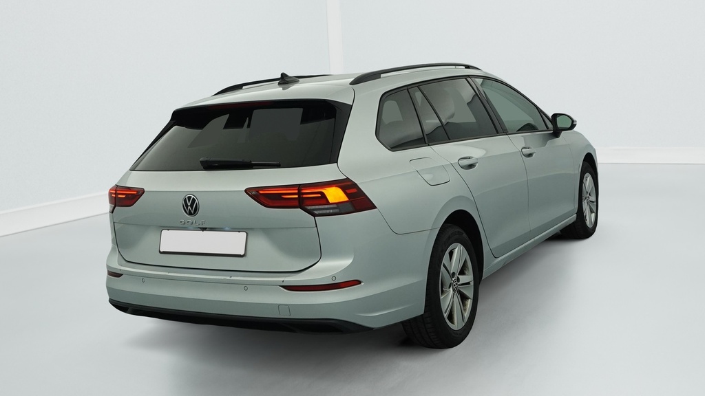 Volkswagen GOLF 8 SW 2.0 TDI SCR 115 BVM6 LIFE