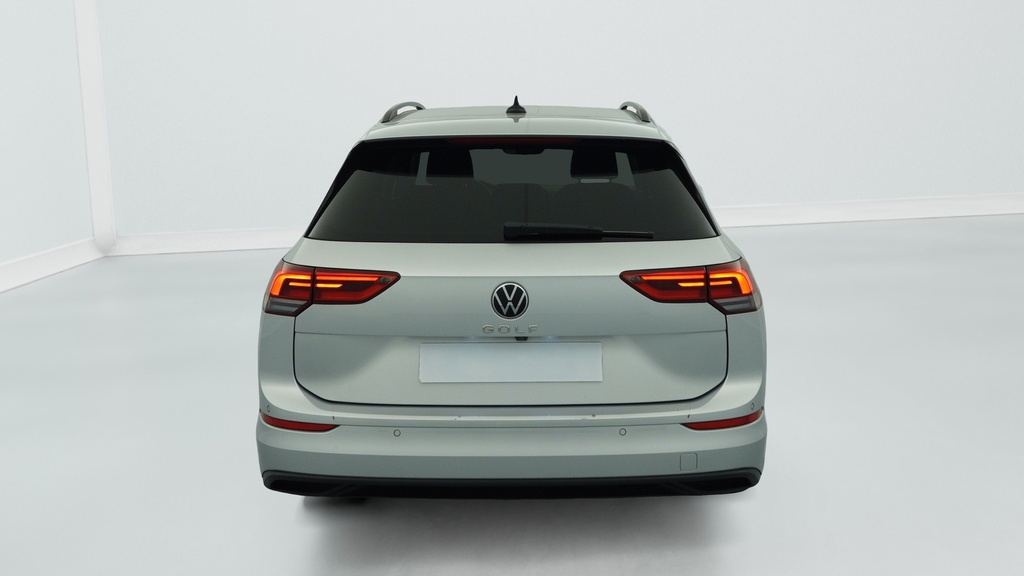 Volkswagen GOLF 8 SW 2.0 TDI SCR 115 BVM6 LIFE