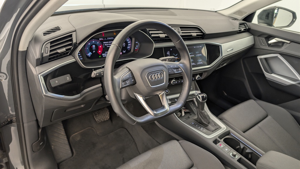 Audi Q3 35 TDI 150 ch S tronic 7 Design
