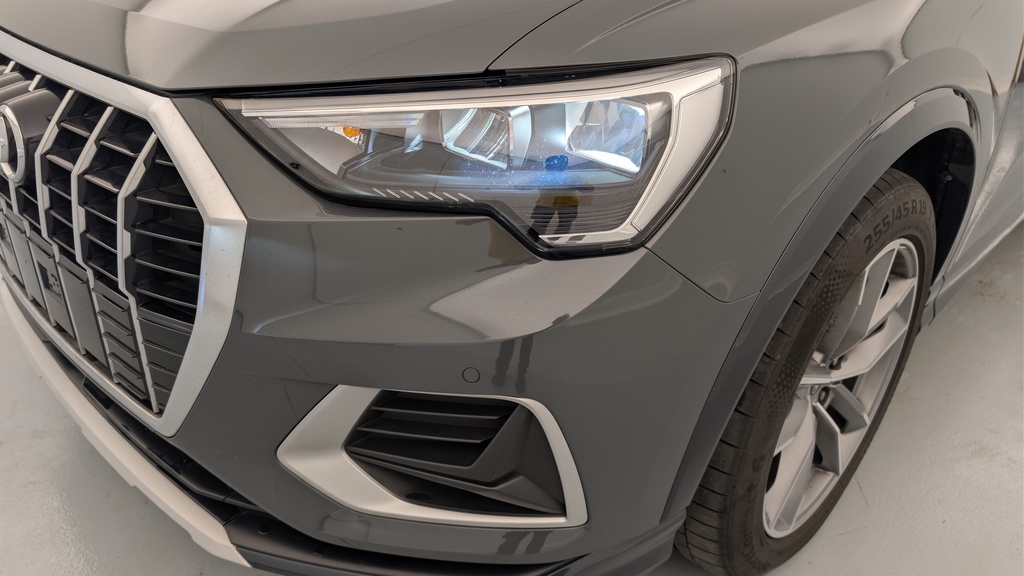 Audi Q3 35 TDI 150 ch S tronic 7 Design