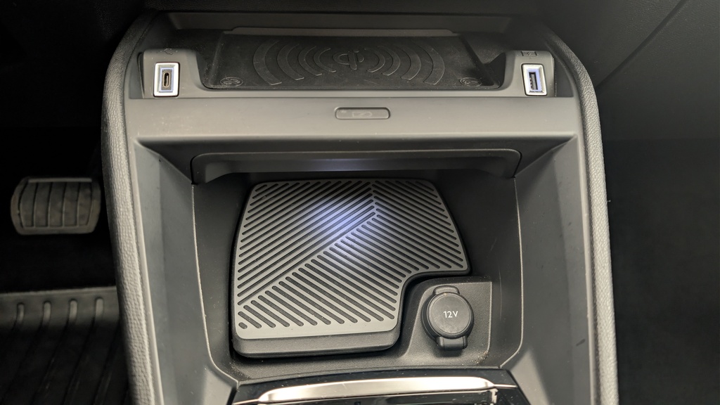 Citroen C4 PureTech 130 EAT8 Max