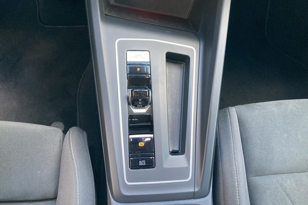Volkswagen GOLF 8 1.4 HYBRIDE RECHARGEABLE OPF 204 DSG STYLE