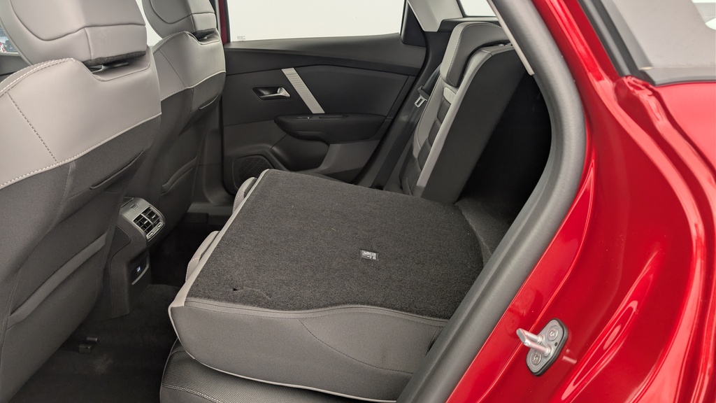 Citroen C4 Hybride 145 ch e-DCS6 Business