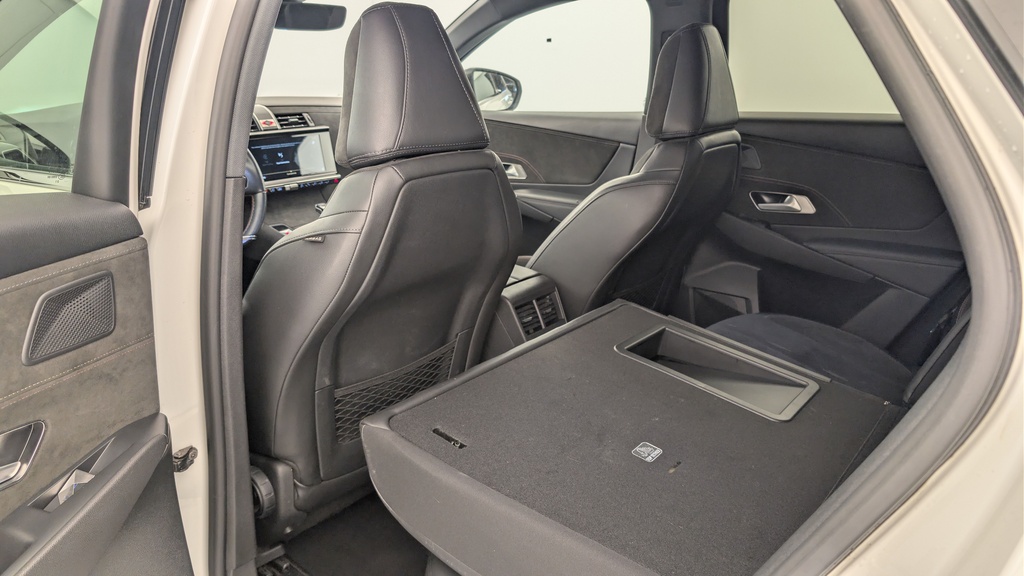Ds DS7 Crossback BlueHDi 130 EAT8 Performance Line