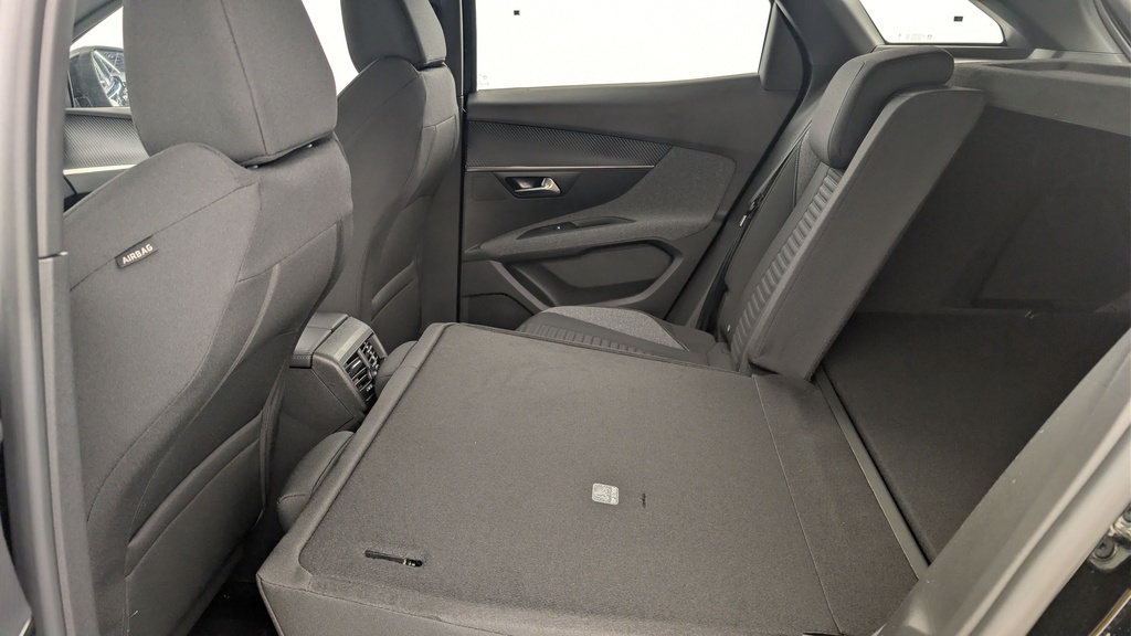 Peugeot 3008 Hybrid 136 e-DCS6 Active Pack