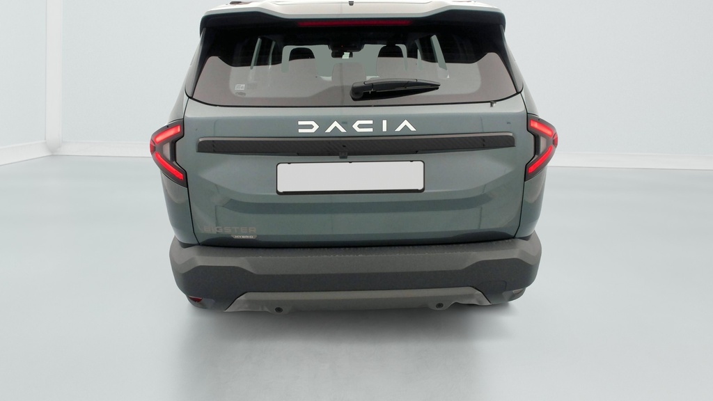 Dacia BIGSTER HYBRID 155 Expression