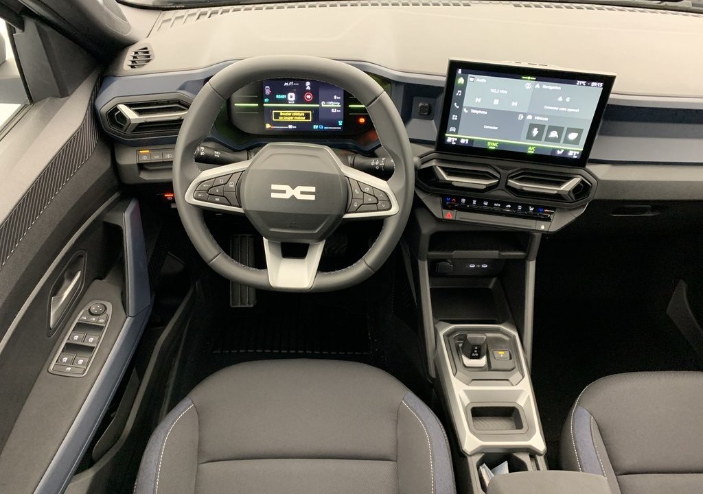 Dacia BIGSTER HYBRID 155 Expression