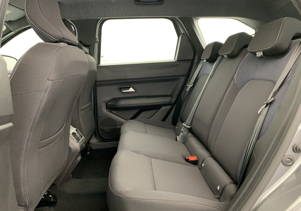 Dacia BIGSTER HYBRID 155 Expression