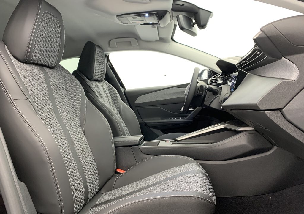 Peugeot 308 NOUVELLE BLUEHDI 130CH S&S EAT8 ALLURE
