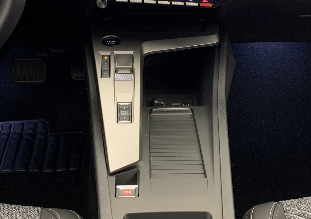 Peugeot 308 NOUVELLE BLUEHDI 130CH S&S EAT8 ALLURE