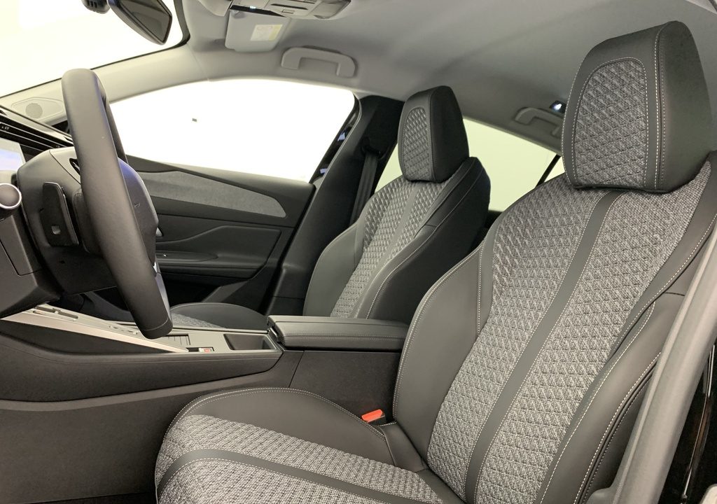 Peugeot 308 NOUVELLE BLUEHDI 130CH S&S EAT8 ALLURE