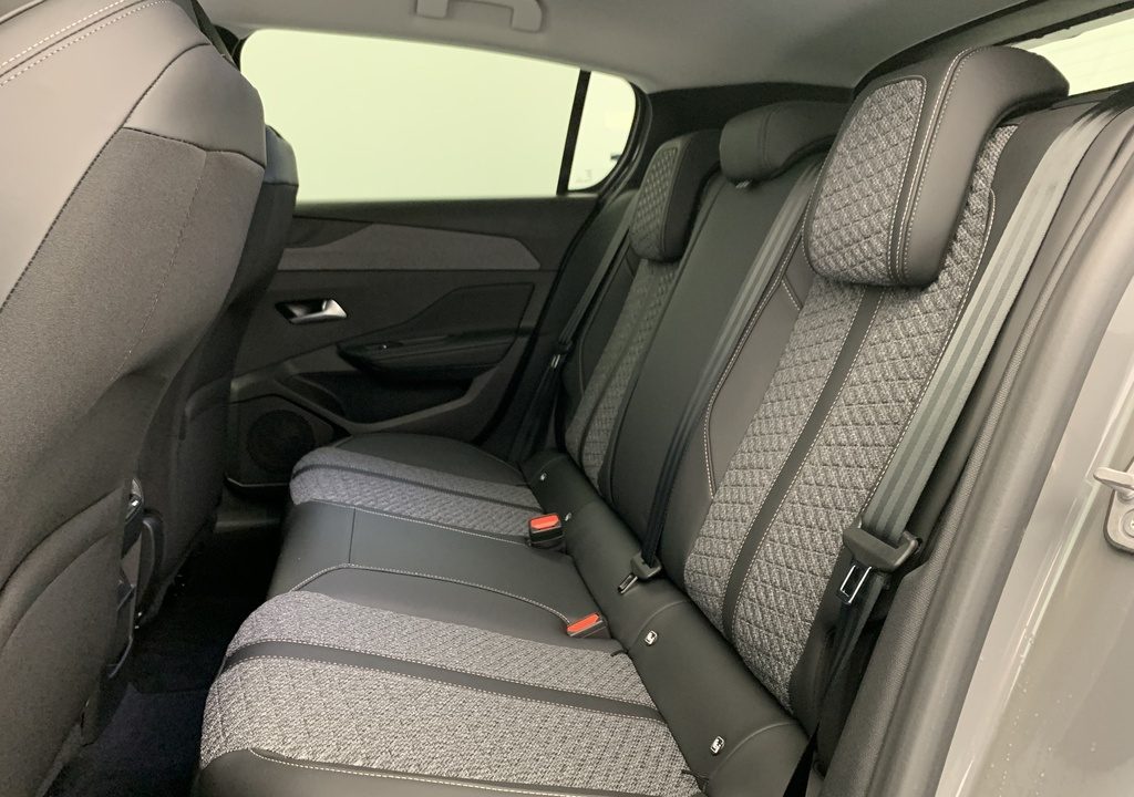 Peugeot 308 NOUVELLE BLUEHDI 130CH S&S EAT8 ALLURE