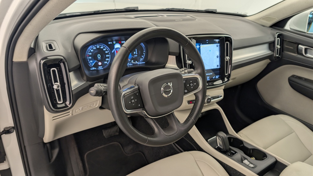 Volvo XC40 T5 RECHARGE 180+82 CH DCT7 BUSINESS