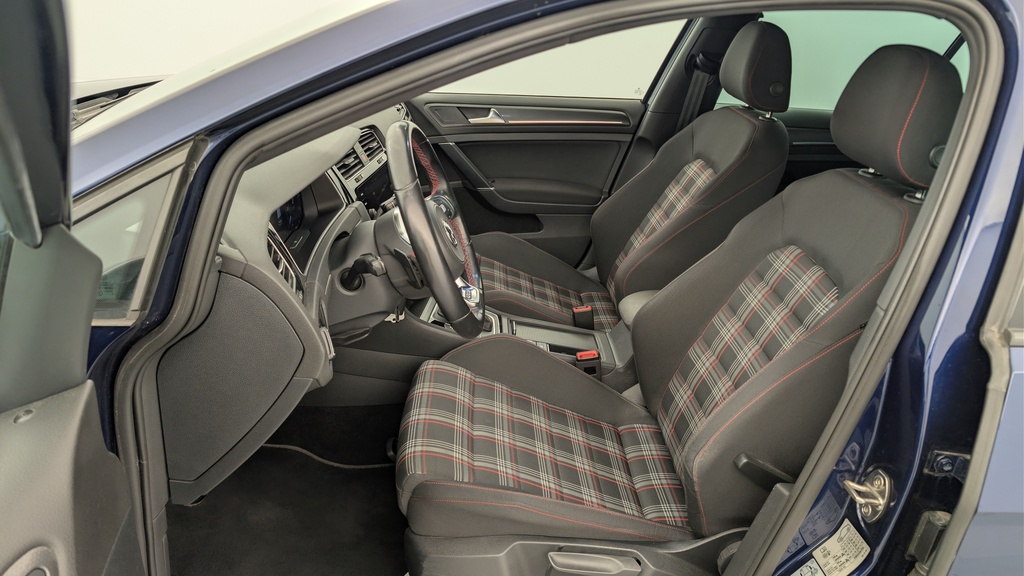 Volkswagen GOLF 2.0 TSI 245 DSG7 GTI Performance