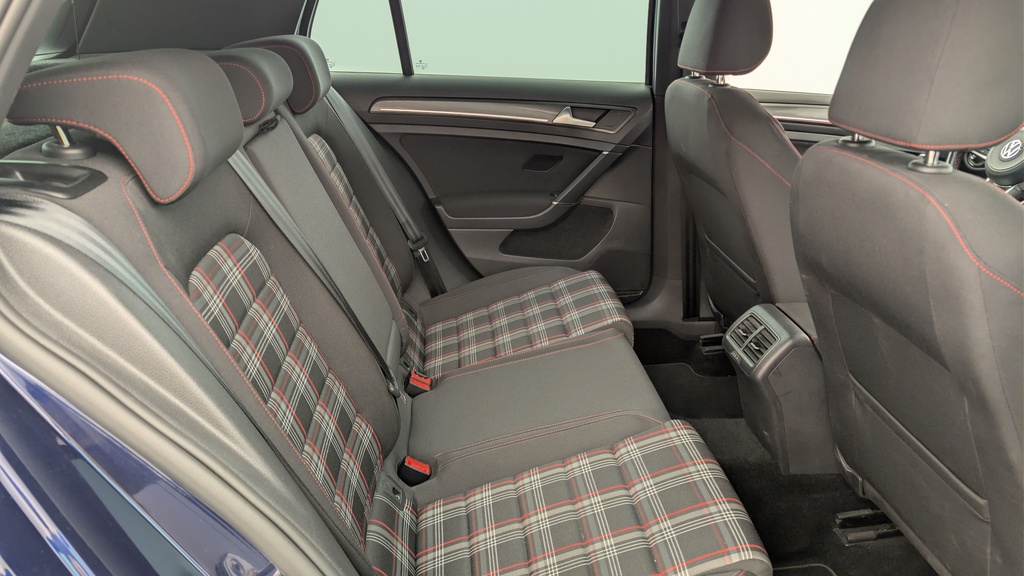 Volkswagen GOLF 2.0 TSI 245 DSG7 GTI Performance