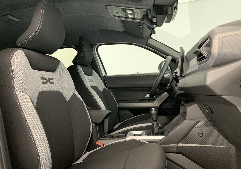 Dacia DUSTER Mild Hybrid 140 Journey