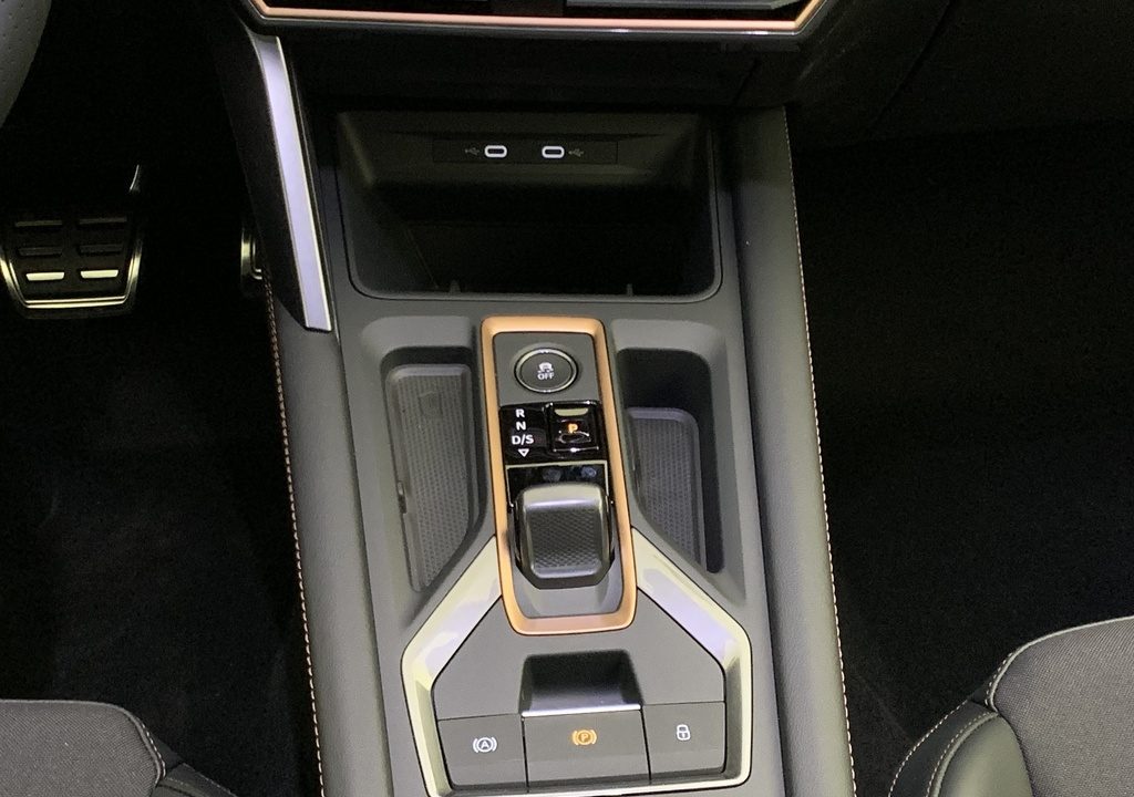 Cupra Formentor 1.5 eTSI Hybrid 150 ch DSG7 V