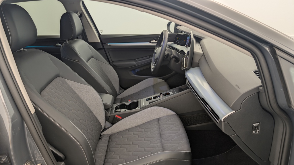 Volkswagen GOLF 8 2.0 TDI 150 DSG7 LIFE PLUS