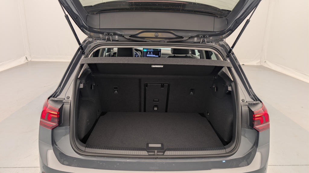 Volkswagen GOLF 8 2.0 TDI 150 DSG7 LIFE PLUS