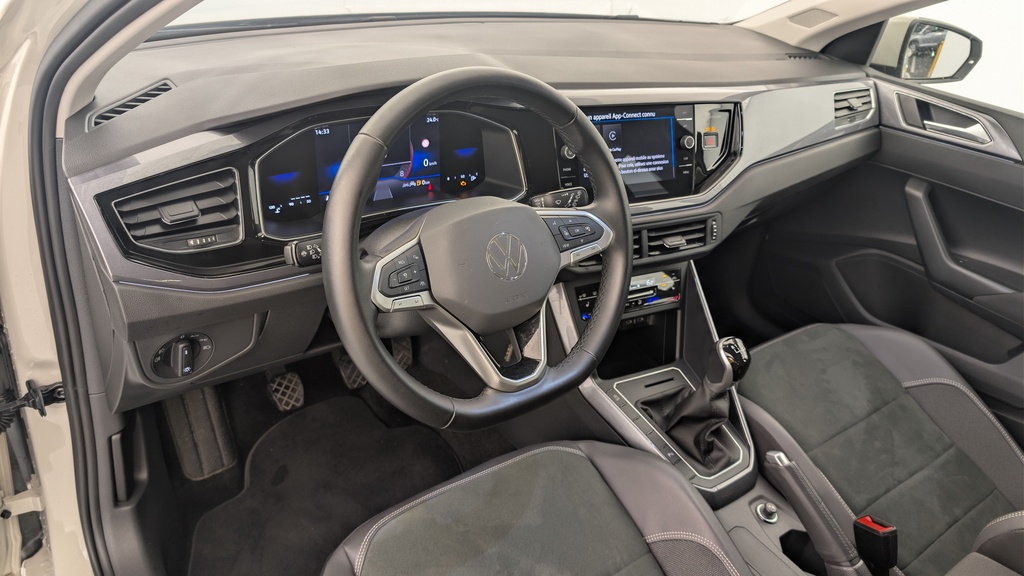 Volkswagen POLO 1.0 TSI 95 S&S BVM5 Style