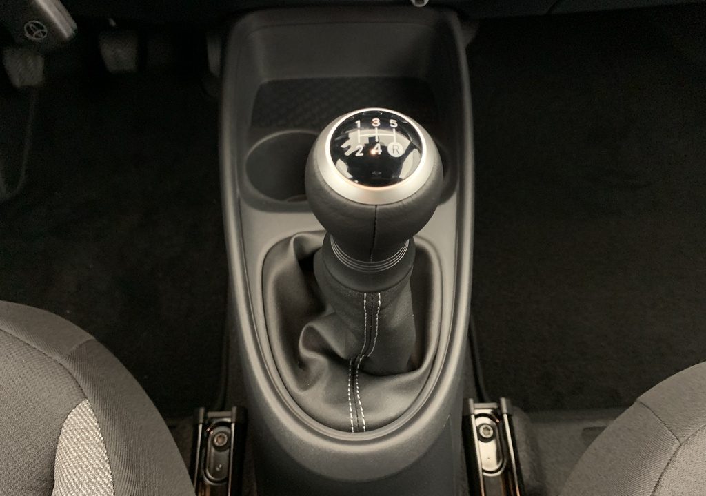 Toyota AYGO X 1.0 VVT-i 72 Dynamic