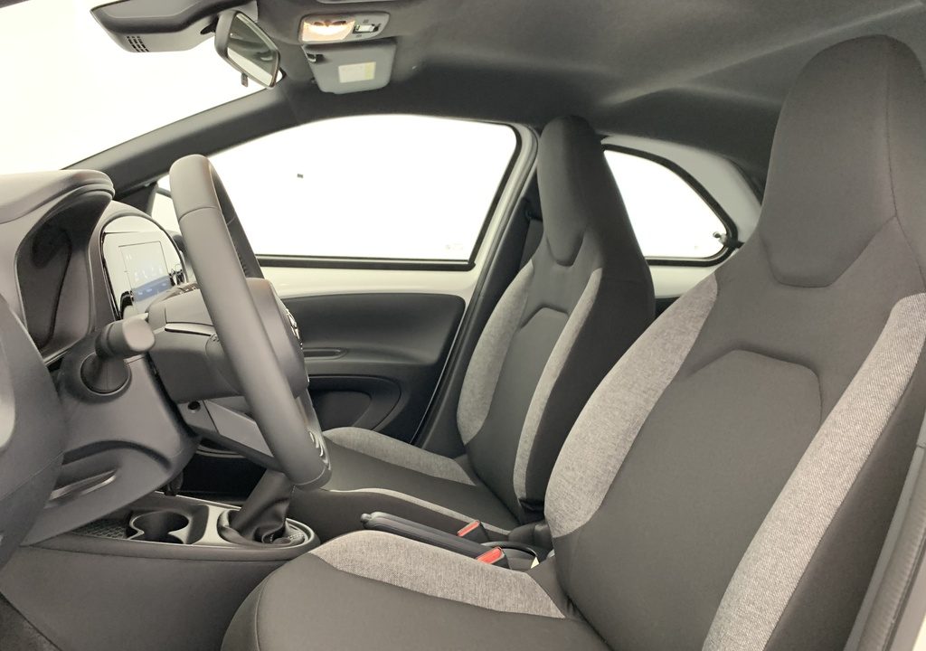 Toyota AYGO X 1.0 VVT-i 72 Dynamic