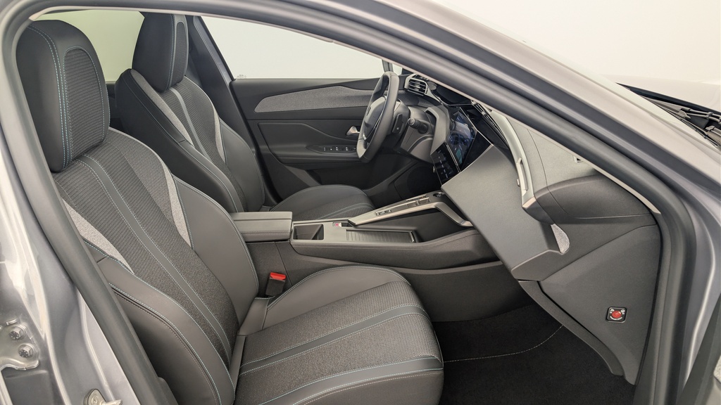 Peugeot 308 Hybrid 145 e-DCS6 Allure