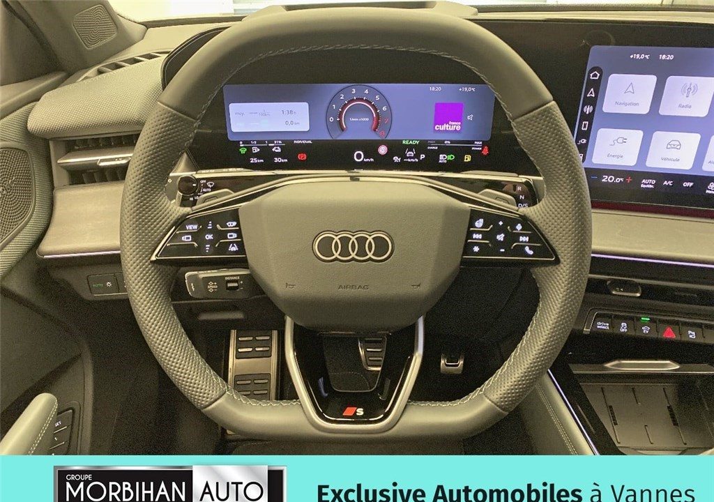 AUDI Q3 HYBRIDE Q3 e-hybrid 272 ch S tronic 6