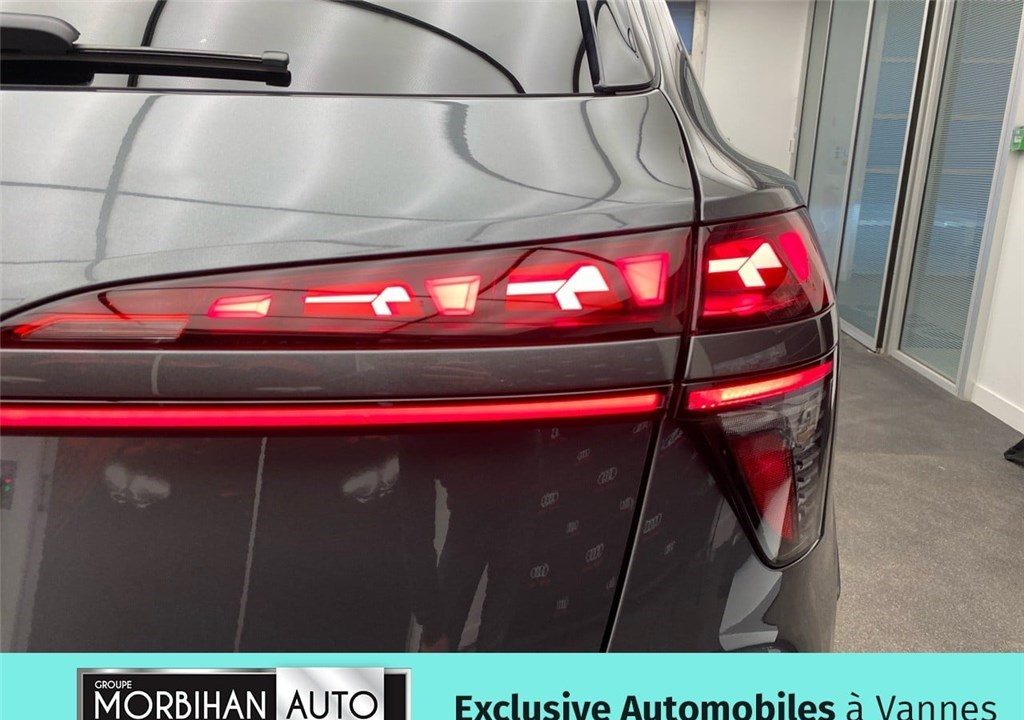 AUDI Q3 HYBRIDE Q3 e-hybrid 272 ch S tronic 6