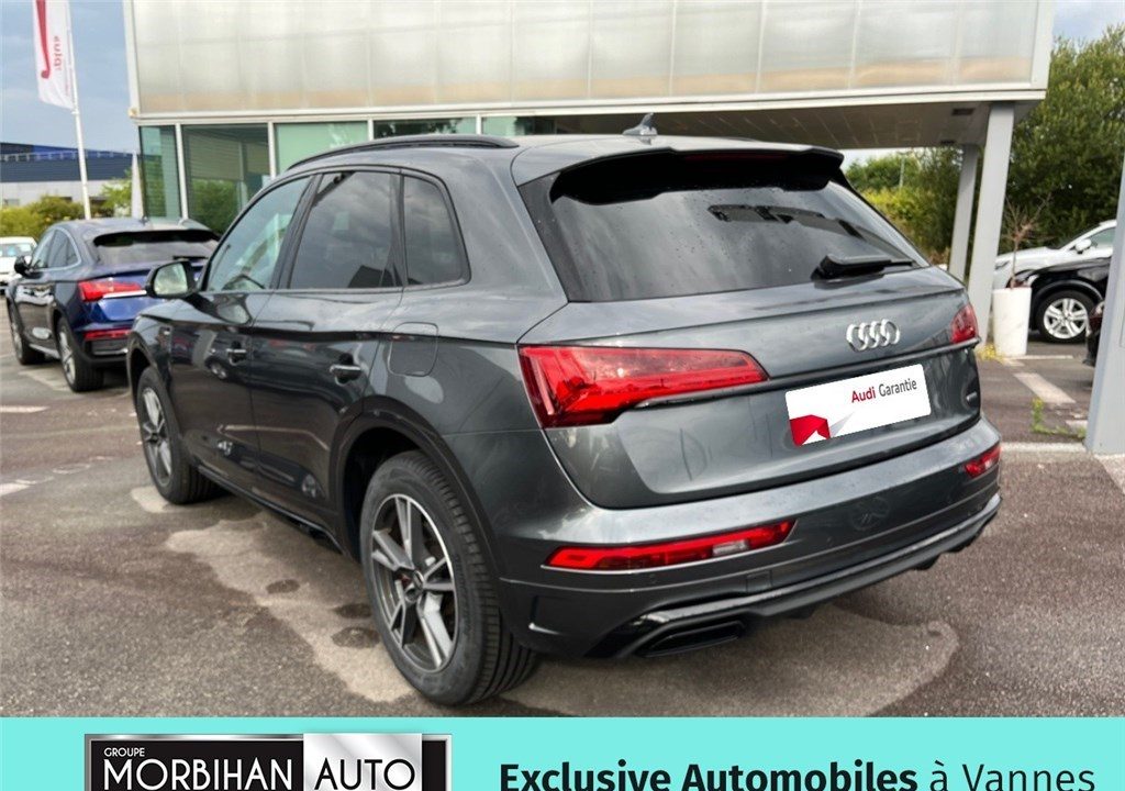AUDI Q5 55 TFSIE 367 S TRONIC 7 QUATTRO
