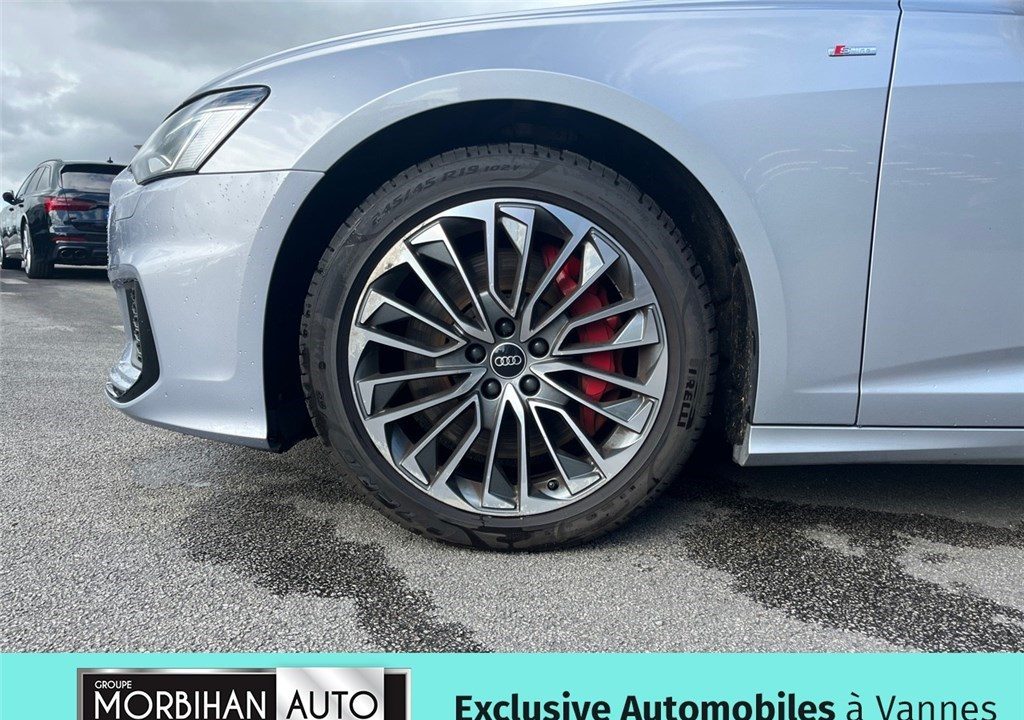 AUDI A6 AVANT 55 TFSIE 367 CH S TRONIC 7 QUATTRO