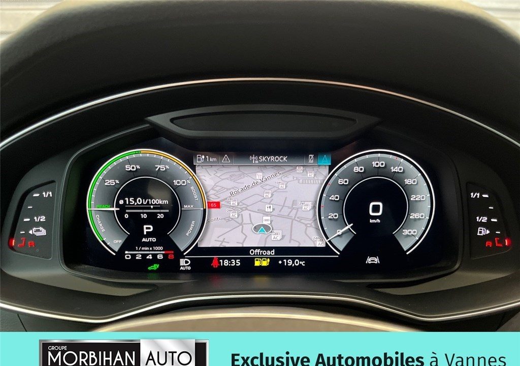 AUDI A6 AVANT 55 TFSIE 367 CH S TRONIC 7 QUATTRO