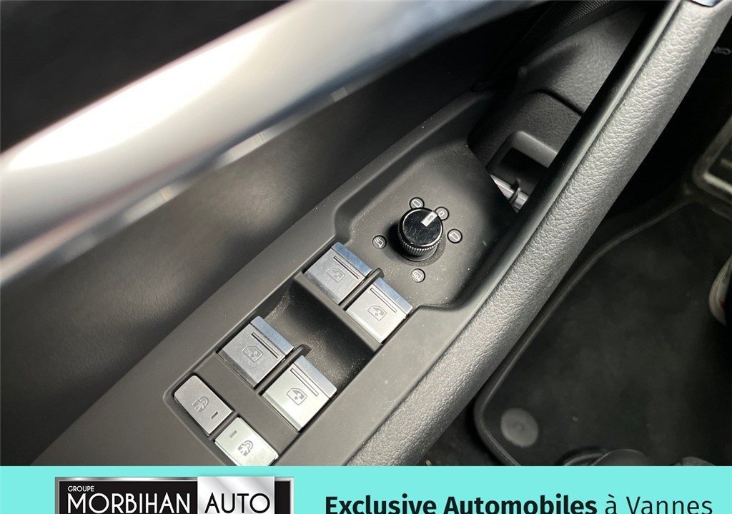 AUDI A6 AVANT 55 TFSIE 367 CH S TRONIC 7 QUATTRO