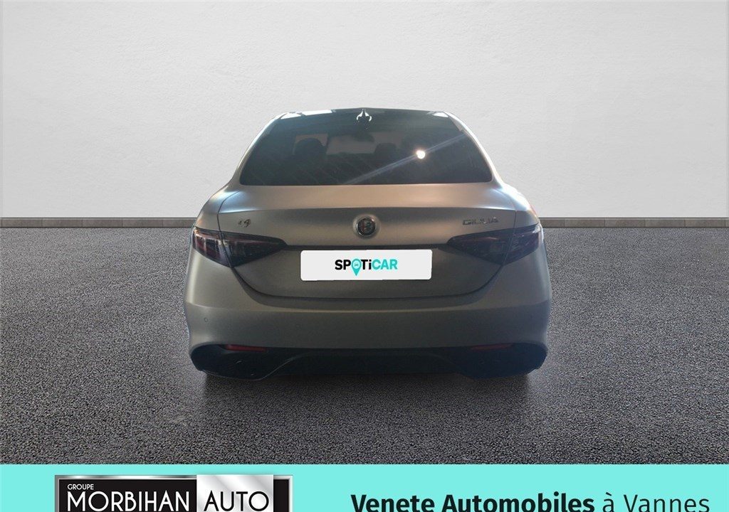 ALFA ROMEO Giulia MY23 2.2 Diesel 210ch AT8 Q4 COMP 2.2 210 CH AT8 Q4