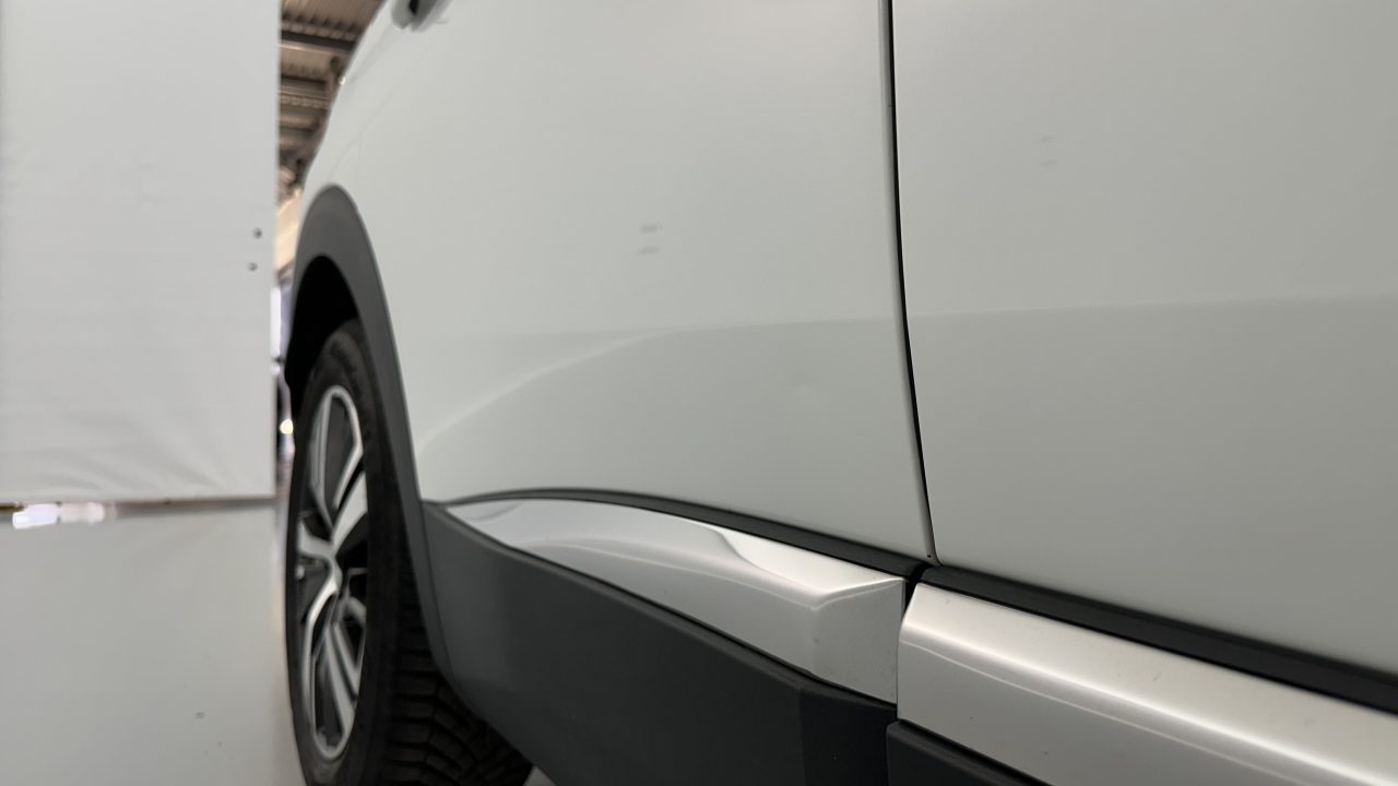Peugeot 3008 II 1.6 Hybrid 225ch Allure Pack e-EAT8
