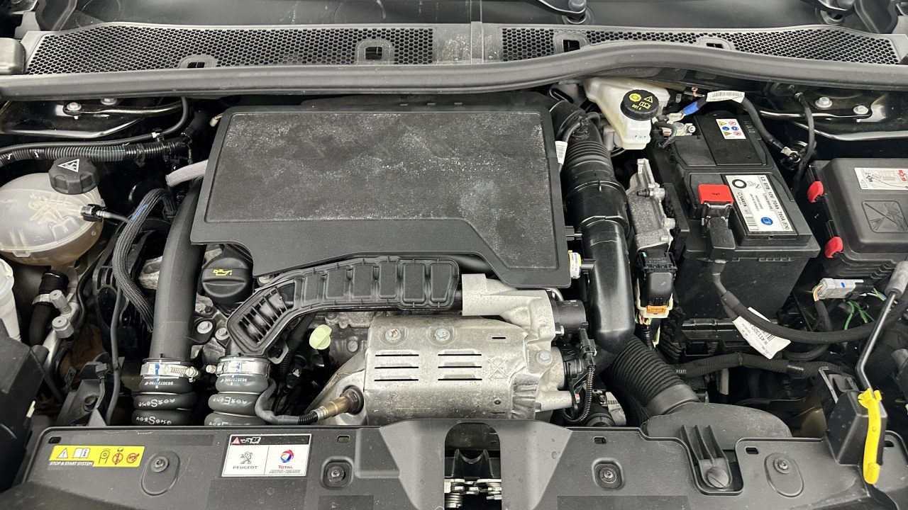Peugeot 2008 II 1.2 PureTech 130ch GT EAT8