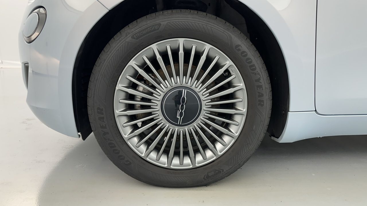 Fiat 500e 87kW Icône 118ch