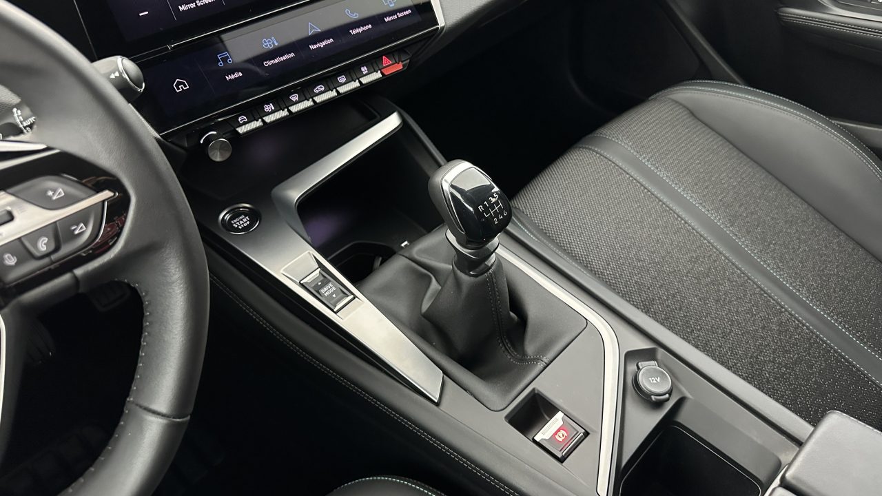 Peugeot 308 III 1.2 PureTech 130ch Allure