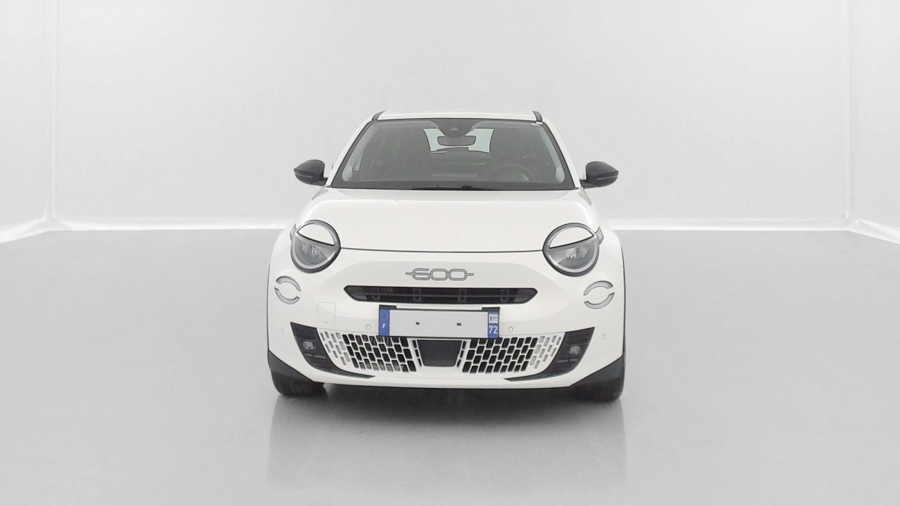 Fiat 600 1.2 Hybrid Turbo 145ch Pop eDCT6