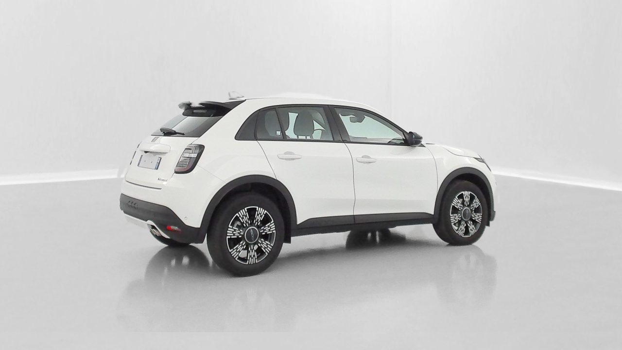 Fiat 600 1.2 Hybrid Turbo 145ch Pop eDCT6